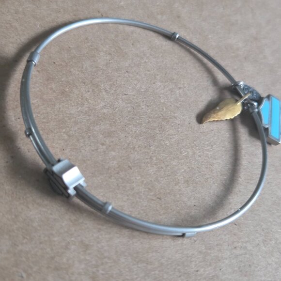 bracelet - Picture 4 of 5